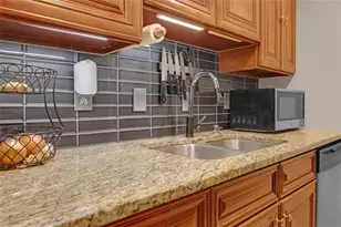 118 Lablanc Way NW, Atlanta, GA 30327 - Photo 12