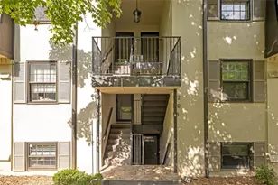 118 Lablanc Way NW, Atlanta, GA 30327 - Photo 4