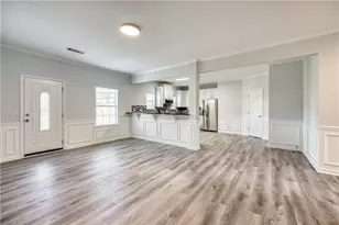 3772 Sunbridge Dr, Snellville, GA 30039 - Photo 6