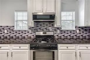 3772 Sunbridge Dr, Snellville, GA 30039 - Photo 8