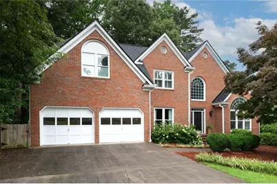 2031 Roydon Court SE, Smyrna, GA 30080 - Photo 2
