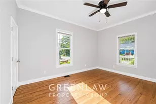 1960 Cambridge Ave, College Park, GA 30337 - Photo 14