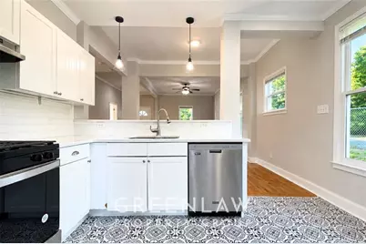1960 Cambridge Avenue, College Park, GA 30337 - Photo 10