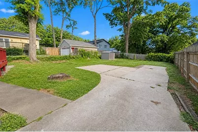 1960 Cambridge Avenue, College Park, GA 30337 - Photo 30