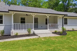 2450 Tennyson Trail, Grayson, GA 30017 - Photo 14