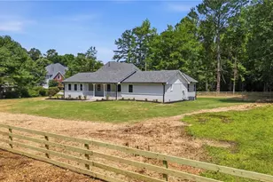 2450 Tennyson Trail, Grayson, GA 30017 - Photo 2