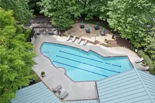 2870 Pharr Ct South NW, Atlanta, GA 30305 - Photo 8