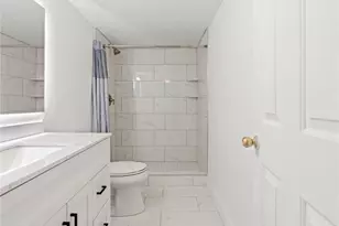 2870 Pharr Ct South NW, Atlanta, GA 30305 - Photo 6