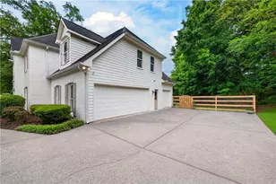 1635 Briers Chute, Alpharetta, GA 30004 - Photo 24