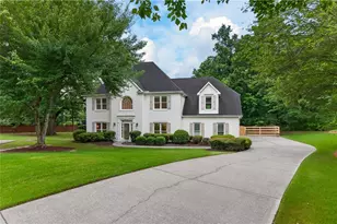 1635 Briers Chute, Alpharetta, GA 30004 - Photo 1