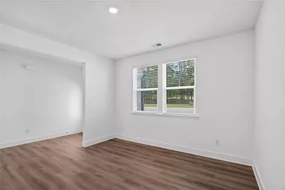 501 Wasp Creek Lane, Jackson, GA 30233 - Photo 4