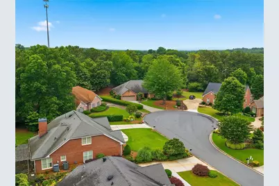 965 Knoll Crest Court, Alpharetta, GA 30004 - Photo 2