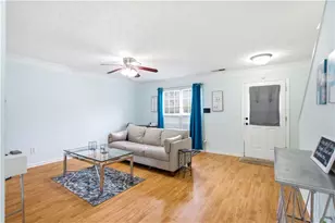5606 Union Pointe Dr, Union City, GA 30291 - Photo 4
