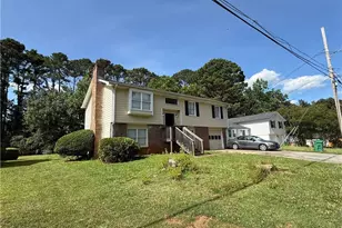 5984 Wellborn Trce, Lithonia, GA 30058 - Photo 2