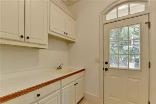 6940 Laurel Oak Dr, Suwanee, GA 30024 - Photo 18