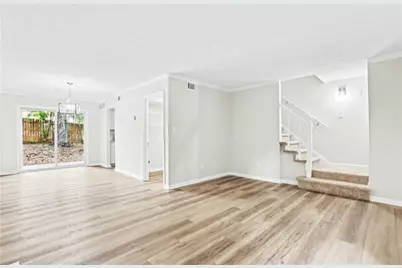 1074 New Haven Drive SW, Marietta, GA 30064 - Photo 10