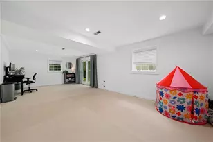 1723 Fernleaf Cir NW, Atlanta, GA 30318 - Photo 24