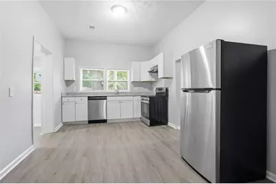 242 N Dogwood Avenue, Social Circle, GA 30025 - Photo 12