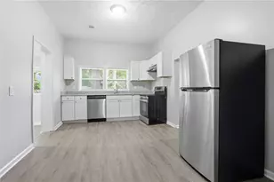 242 N Dogwood Ave, Social Circle, GA 30025 - Photo 12