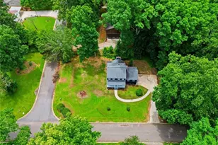 1539 Sir Galahad Dr SW, Marietta, GA 30008 - Photo 36