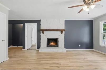 1539 Sir Galahad Drive SW, Marietta, GA 30008 - Photo 8