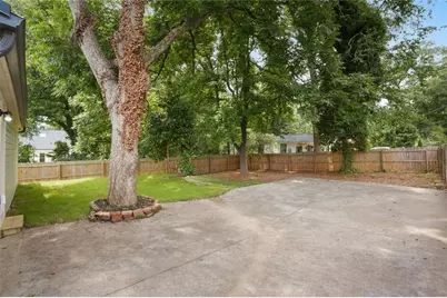 837 Dill Avenue SW, Atlanta, GA 30310 - Photo 10