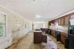 759 Freeman Dr NW, Lilburn, GA 30047 - Photo 14