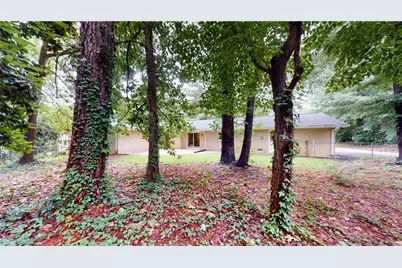 4765 Luray Drive, Dunwoody, GA 30338 - Photo 28