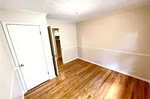 226 Pine Forest Dr, Lawrenceville, GA 30046 - Photo 14