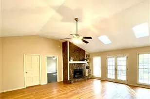 226 Pine Forest Dr, Lawrenceville, GA 30046 - Photo 12