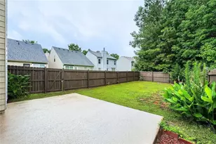 4651 Raven Wood Loop, Union City, GA 30291 - Photo 22