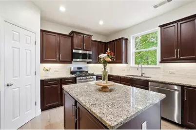111 Bevington Lane, Woodstock, GA 30188 - Photo 12