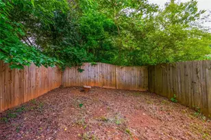 4011 Laurie Jo Dr, Marietta, GA 30008 - Photo 12