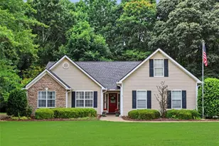 157 Cabots Creek Dr, Jefferson, GA 30549 - Photo 2