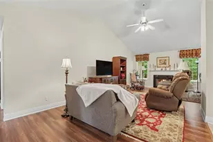 157 Cabots Creek Dr, Jefferson, GA 30549 - Photo 6