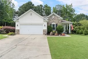 173 Autumn Creek Dr, Dallas, GA 30157 - Photo 2