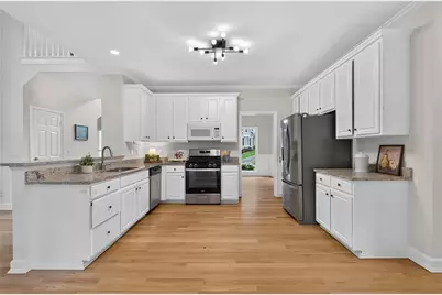 207 Kingsley Way, Woodstock, GA 30188 - Photo 4