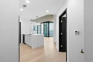 3324 Peachtree Rd NE, Atlanta, GA 30326 - Photo 4