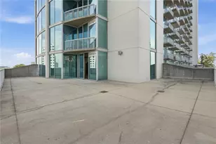 3324 Peachtree Rd NE, Atlanta, GA 30326 - Photo 38