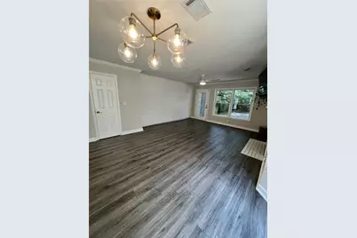 1102 Defoors Landing NW, Atlanta, GA 30318 - Photo 8