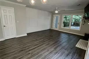 1102 Defoors Landing NW, Atlanta, GA 30318 - Photo 8