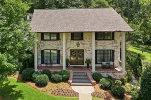 2563 Fairoaks Rd, Decatur, GA 30033 - Photo 2