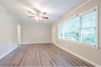2450 Springdale Road SW, Atlanta, GA 30315 - Photo 10