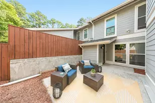 5058 Meadow Ln, Marietta, GA 30068 - Photo 8