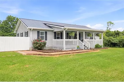 1841 Hunters Creek Road, Toccoa, GA 30577 - Photo 2