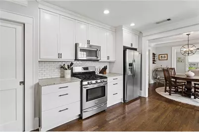 63 Lakeview Drive NE, Atlanta, GA 30317 - Photo 18