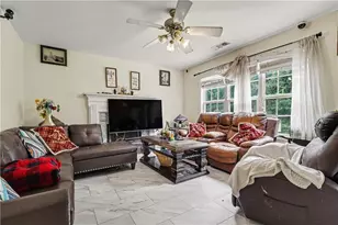 974 Coosawilla Dr, Winder, GA 30680 - Photo 4