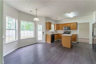 5861 Belmont Ridge Cir, Lithonia, GA 30038 - Photo 14