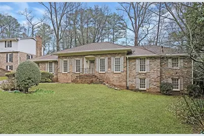 4517 E Kings Point Circle, Dunwoody, GA 30338 - Photo 36