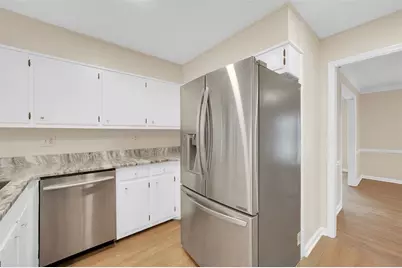 4517 E Kings Point Circle, Dunwoody, GA 30338 - Photo 8